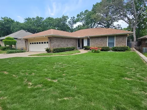 3909 Double Oak Ln, Irving, TX 75061