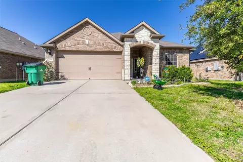 13116 Tower Ln, Crowley, TX 76036