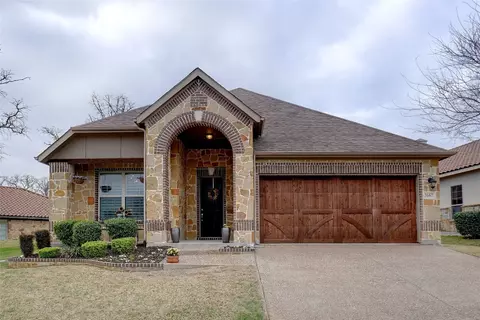 3667 Tuscan Hills Cir, Denton, TX 76210