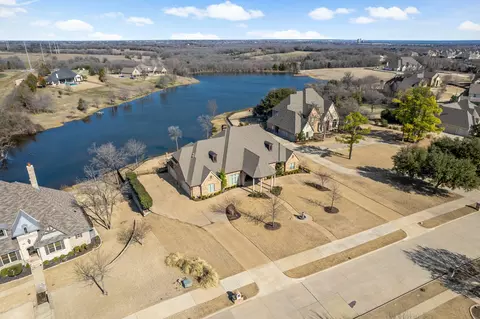 303 Eagles Crest Dr, Sunnyvale, TX 75182