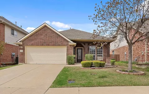 10411 Stokes Ln, Irving, TX 75063