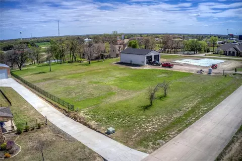 3 Morning Mist Ln, Nevada, TX 75173