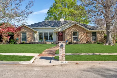 1705 Hearthstone Dr, Plano, TX 75023