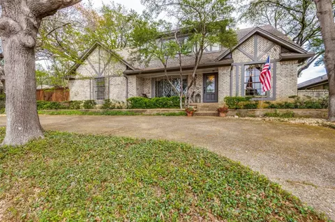 9212 Windcrest Dr, Dallas, TX 75243