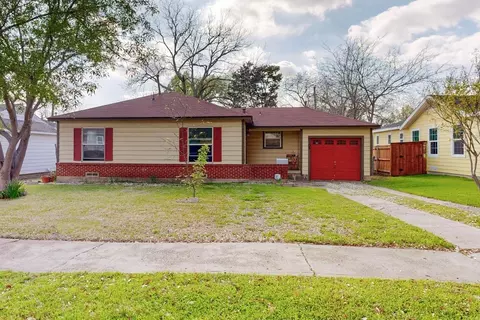 2105 Skillman Dr, Garland, TX 75041