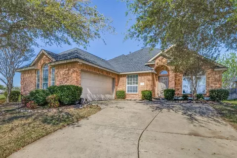 7201 Beverly Dr, Rowlett, TX 75089