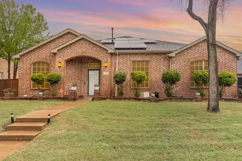731 Opal Ln, Mesquite, TX 75149