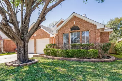 7025 Warm Springs Trl, Fort Worth, TX 76137