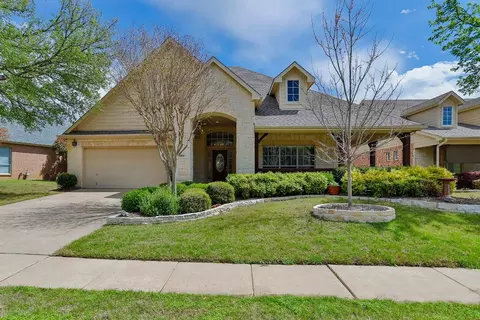 1804 Goshawk Ln, Corinth, TX 76210