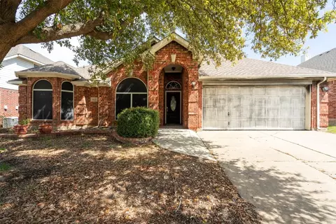 6621 Tabor Dr, Arlington, TX 76002