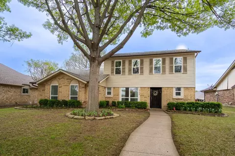 2706 Stoneridge Dr, Garland, TX 75044