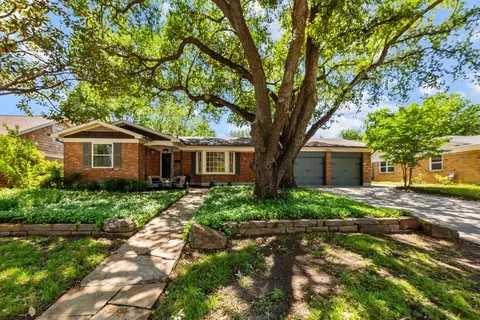 3533 Wooten Dr, Fort Worth, TX 76133