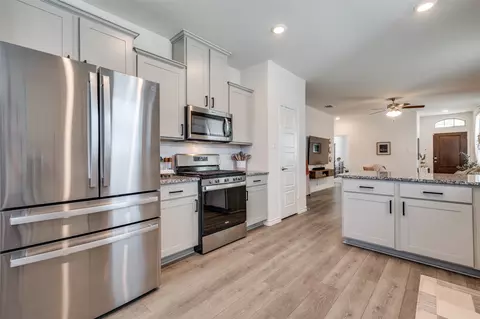 Kitchen - 1625 Babb Ln, Celina, TX 75009 photo 4 of 7
