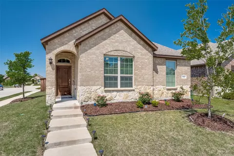 Exterior - 1625 Babb Ln, Celina, TX 75009 photo 2 of 5