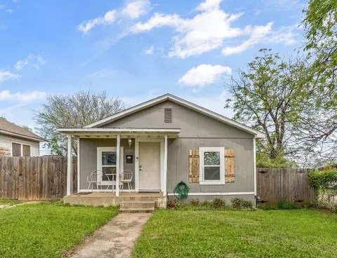 1269 E Morphy St, Fort Worth, TX 76104