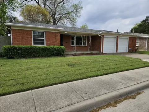 5741 Sunset Rd, Westworth Village, TX 76114