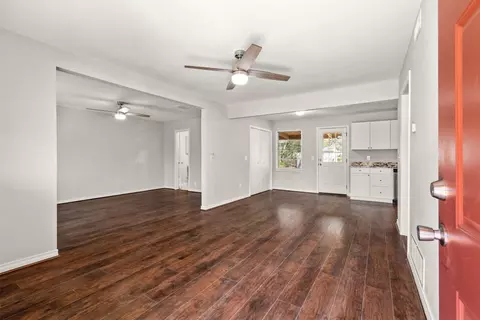 2615 W Washington St, Denison, TX 75020 photo 9