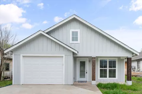 204 E Pr Renfro Ave, Corsicana, TX 75110