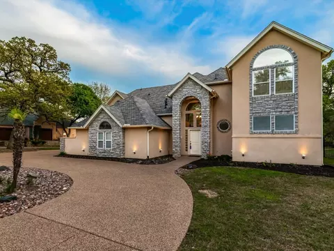 1312 Danbury Dr, Mansfield, TX 76063