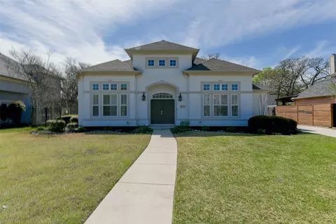 211 Mill Valley Dr, Colleyville, TX 76034