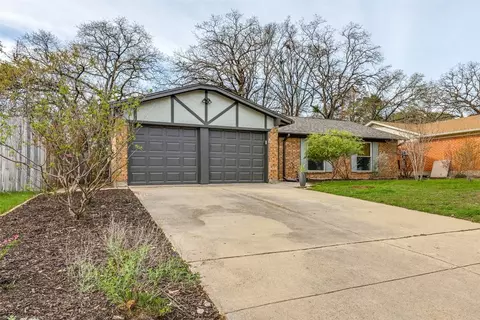 5602 Shady Hill Ln, Arlington, TX 76016