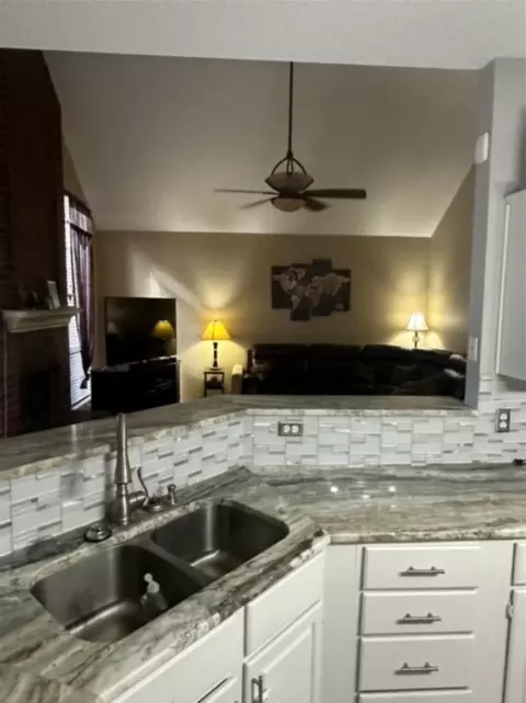 Living - 7413 Cedarbrook Rd, Rowlett, TX 75089 photo 1 of 4