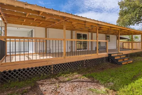 1802 S High St, Brady, TX 76825