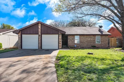 3725 Varsity Ln, Abilene, TX 79602