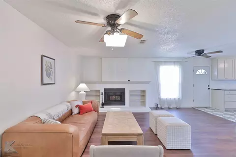 3184 Ivy Ln, Abilene, TX 79603