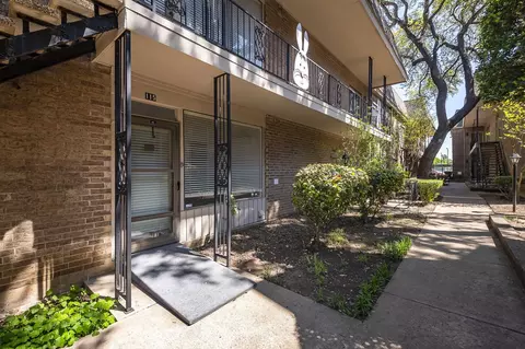 4442 Harlanwood Dr #115, Fort Worth, TX 76109