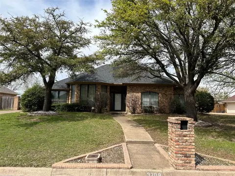 3708 Snow Creek Dr, Aledo, TX 76008
