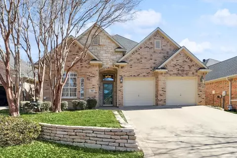 912 Ellison Park Cir, Denton, TX 76205