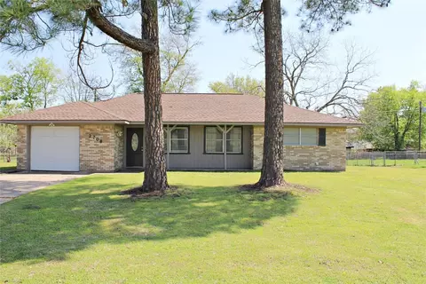 2708 Monroe St, Commerce, TX 75428