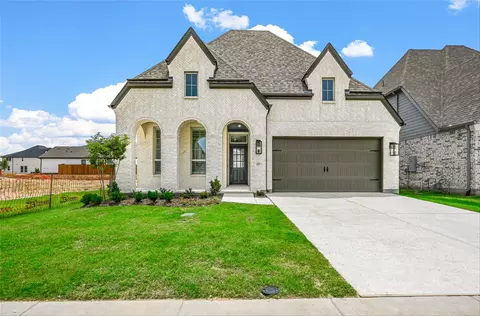 6329 Tavolo Pkwy, Fort Worth, TX 76123
