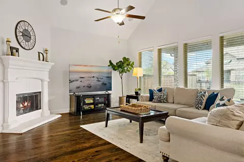Living - 3807 Clearlight Rd, Celina, TX 75009 photo 1 of 7