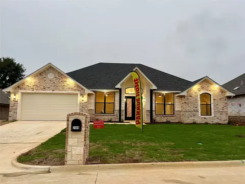 2509 Windmill Ln, Longview, TX 75601