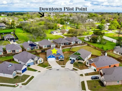 View/Area - 311 Bronco Dr, Pilot Point, TX 76258 photo 1 of 4