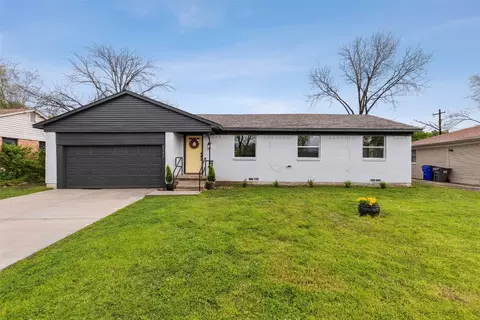 2933 Mark Twain Dr, Farmers Branch, TX 75234