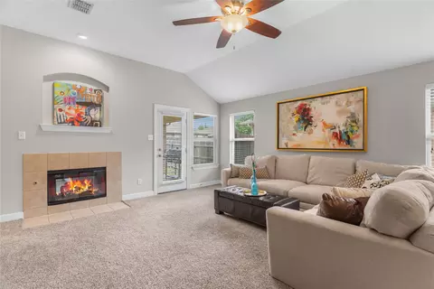 1517 Rosson Rd, Little Elm, TX 75068