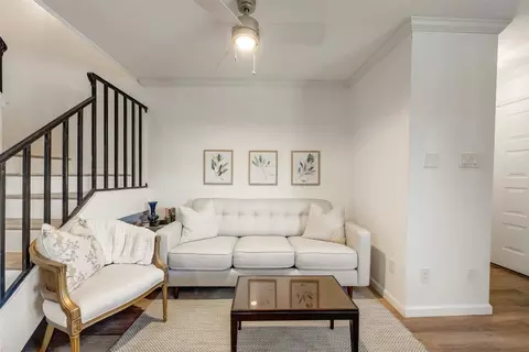 5757 E University Blvd #22G, Dallas, TX 75206