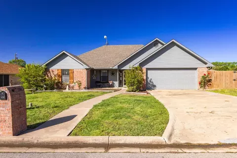 100 Springfield Dr, Cooper, TX 75432