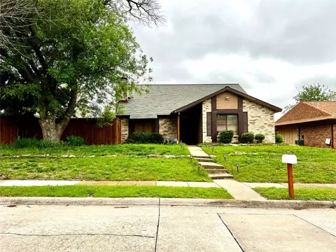 3121 Peachtree Ln, Plano, TX 75074