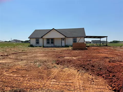 668 Elm Tree Ct, Poolville, TX 76487