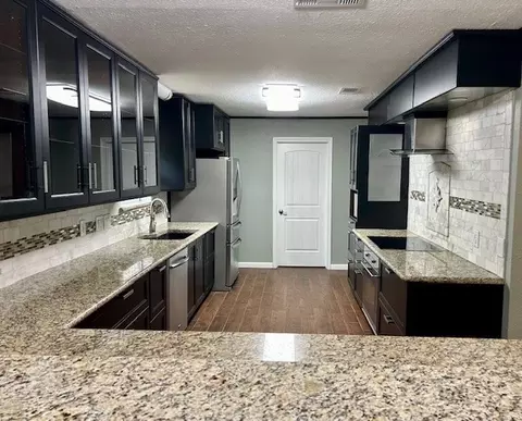 1208 Rio Grande Blvd, Denton, TX 76205