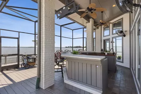 2221 Austins Cir, Tool, TX 75143 photo 6