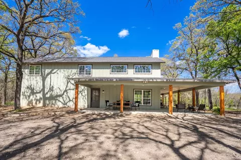Exterior - 9820 Old Bridge Rd, Terrell, TX 75160 photo 5 of 10
