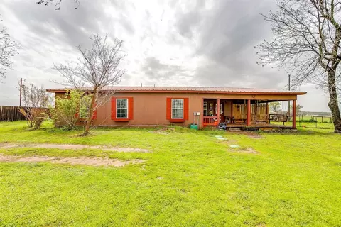 4036 County Road 307, Grandview, TX 76050