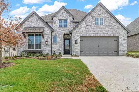 505 Lavender Dr, Van Alstyne, TX 75495