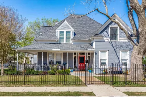 702 W Louisiana St, Mckinney, TX 75069