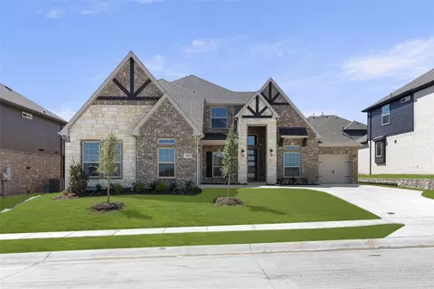 711 S Stearman Ln, Fate, TX 75087